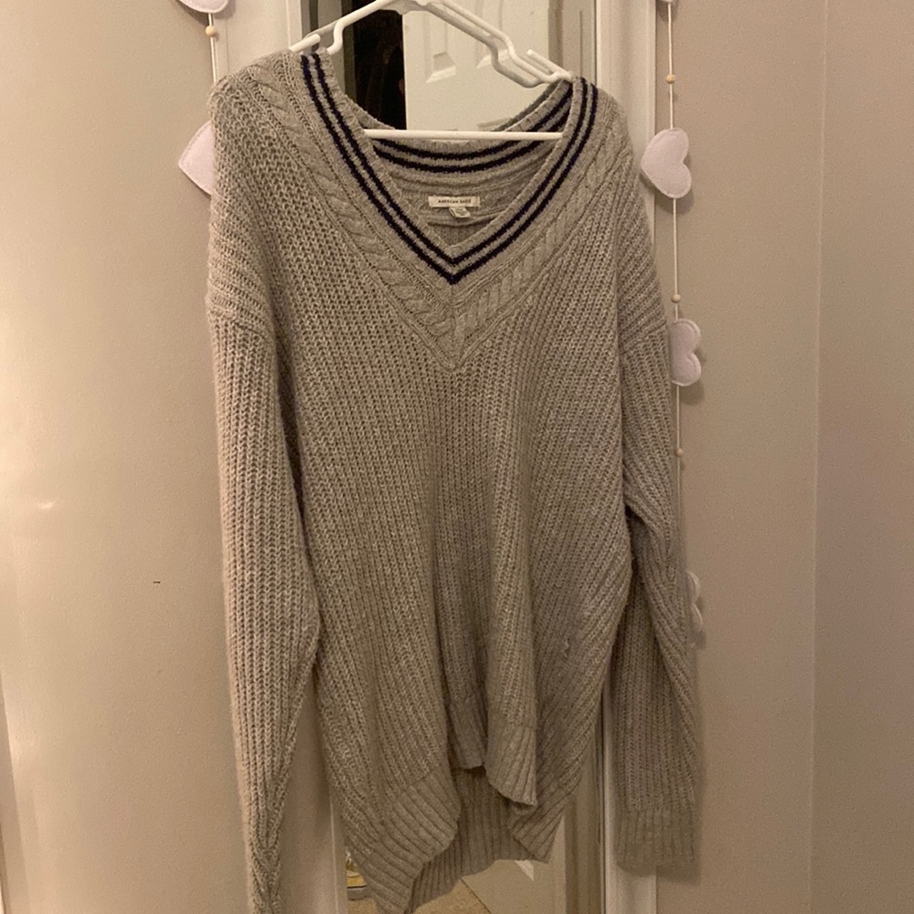 American Eagle Women’s Sweater